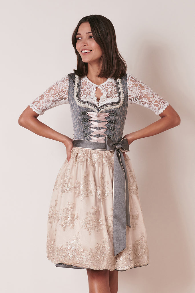 krueger-madl-dirndl-nelia-grau-dquadrat