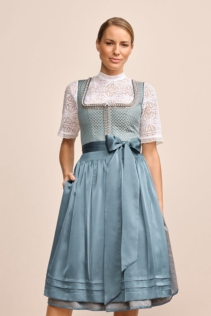 dirndl-orly-krueger-collection-114569-070-0055-dquadrat_2